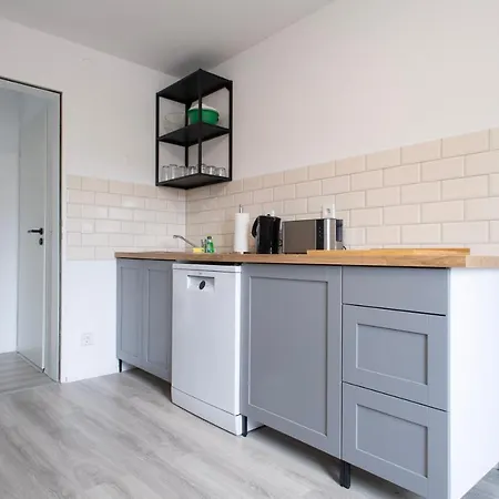 Lägenhet Workers Accommodation In Kevelaer - 2 Bedrooms - 6 Single Beds Kevelaer