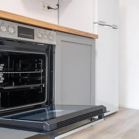 Workers Accommodation In Kevelaer - 2 Bedrooms - 6 Single Beds Lägenhet Kevelaer